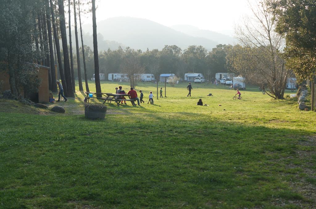 Camping Maçanet de Cabrenys Εξωτερικό φωτογραφία