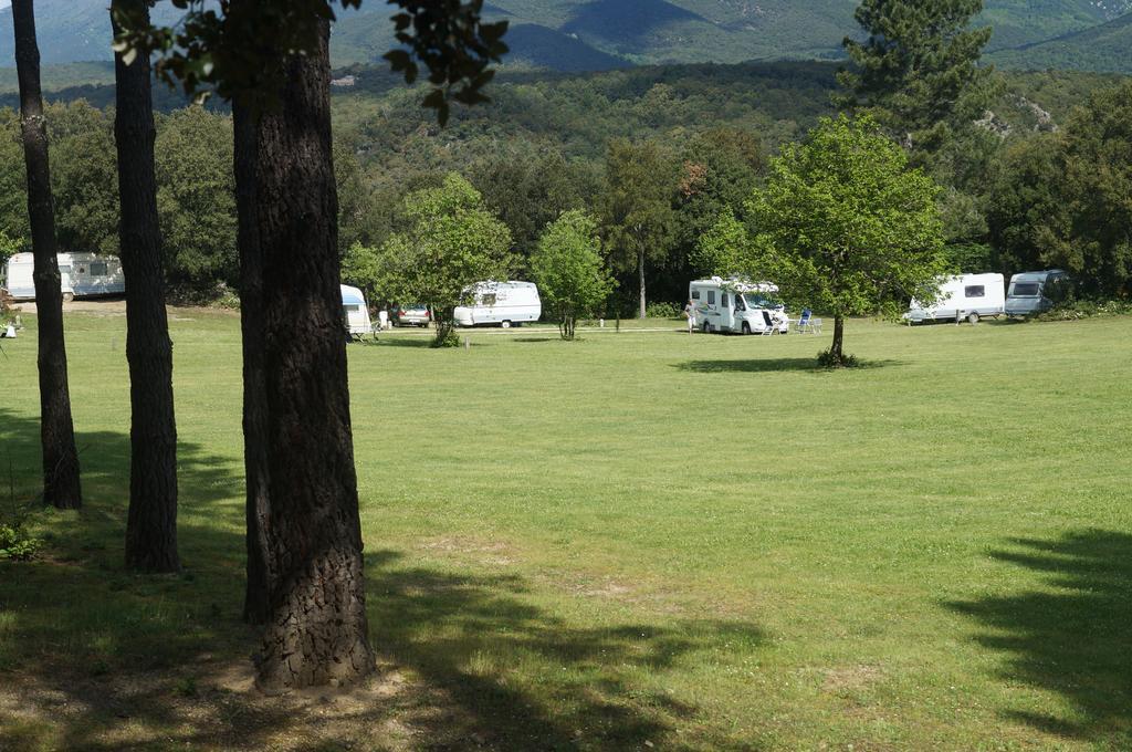 Camping Maçanet de Cabrenys Εξωτερικό φωτογραφία